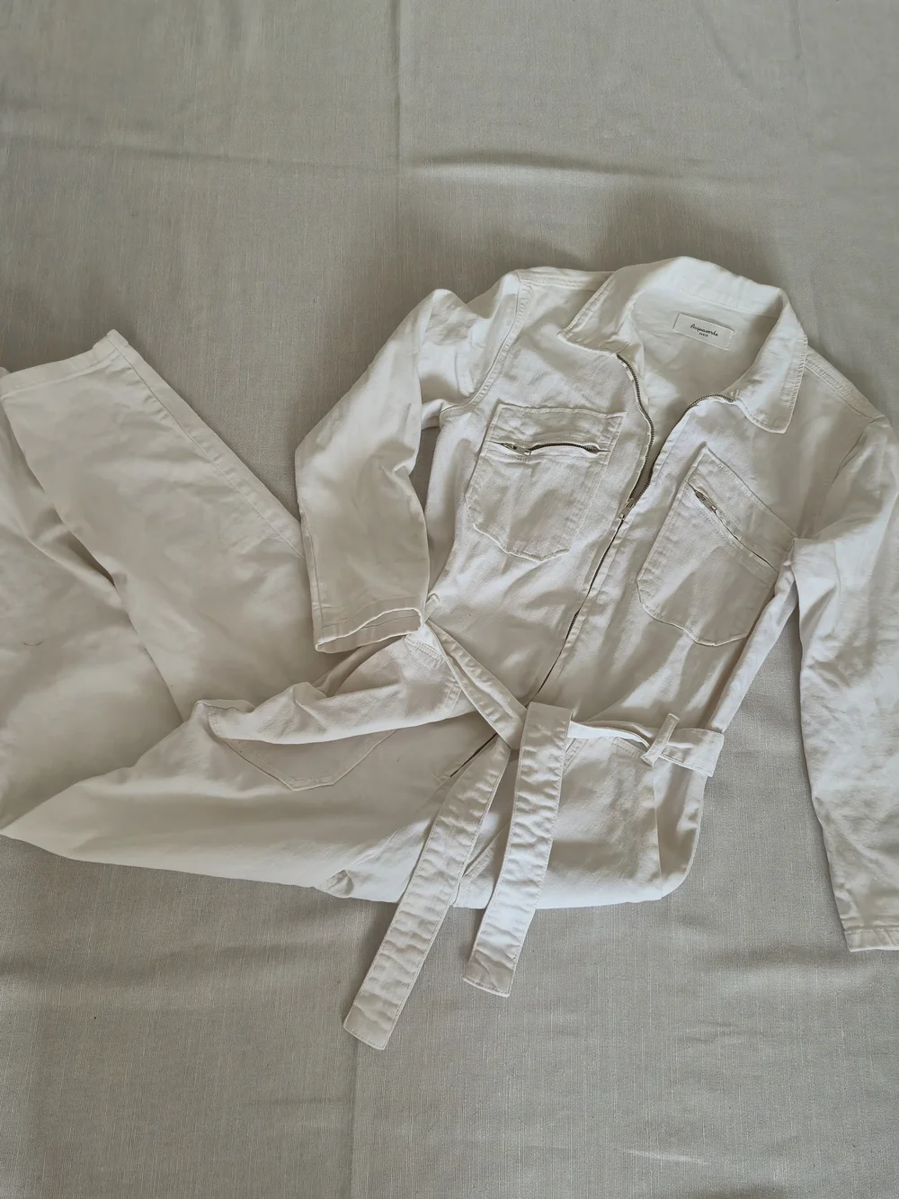 Acquaverde Paris Off-White Utility Jumpsuit with Tie Waist - Size 38 - Picture 9 of 16